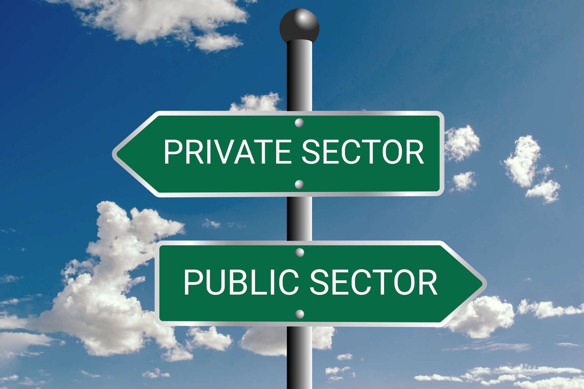 Social Insurance - practical applications in both public and private secto
