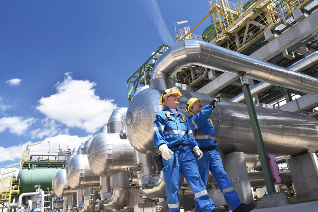 Material Selection for petroleum Application